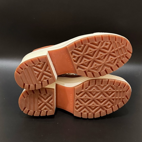 CONVERSE Chuck 70 De Luxe Heel Tawny Owl High Top Lugged Platform Sneakers 7.5 - Picture 7 of 16